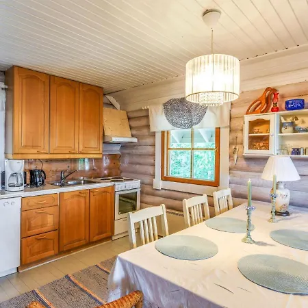 Holiday home Honkaniemi By Interhome Hiukkajoki